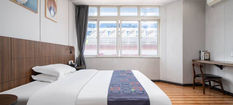 逸米酒店(广州五羊邨地铁站中山眼科中心店)图片