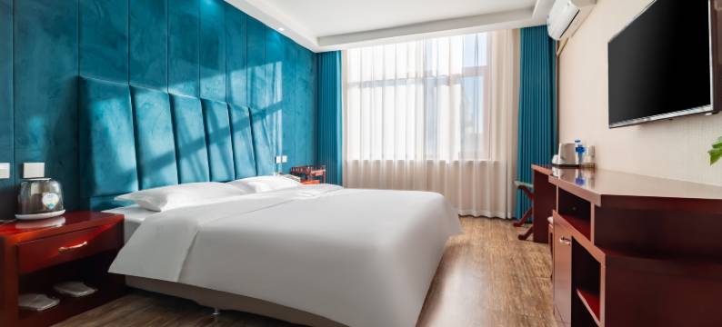 栖岸酒店(长春吉大一院西安桥地铁站店)图片