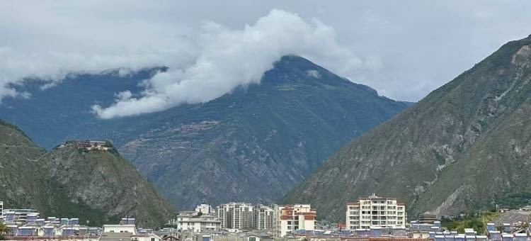 九寨沟山韵乡居图片