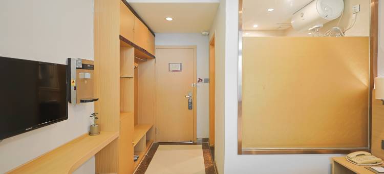 沈阳银山宾馆(北陵公园店)图片