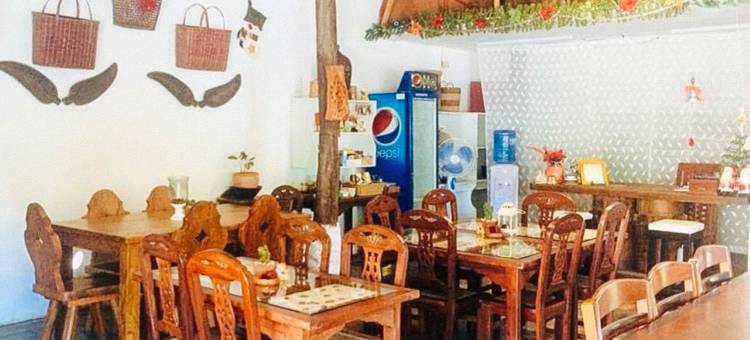 红多兹旅舍@德奥玛家庭酒店及农场咖啡馆(RedDoorz Hostel @ Deomar Hometel & Farm Cafe Vigan Ilocos)图片