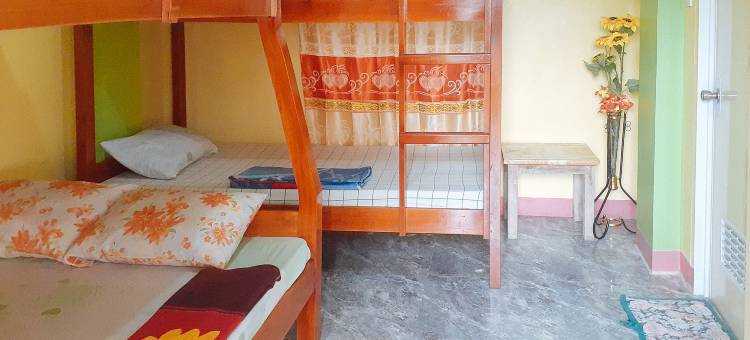 红多兹酒店@帕古普珍贵德姆海滩度假村(RedDoorz @ Precious Dem Beach Resort Pagudpud)图片