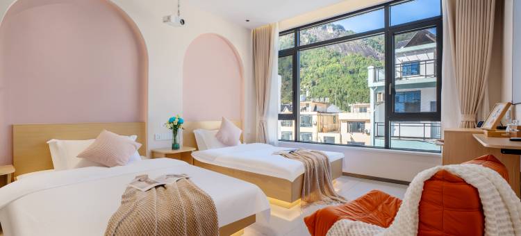 云朵·Art设计师观景度假酒店(望仙谷景区店)图片