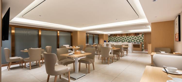 维也纳3好酒店(廉江实验学校锦绣华景店)图片