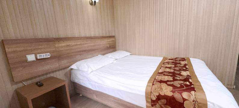 星成宾馆(乌鲁木齐市第98中学店)图片