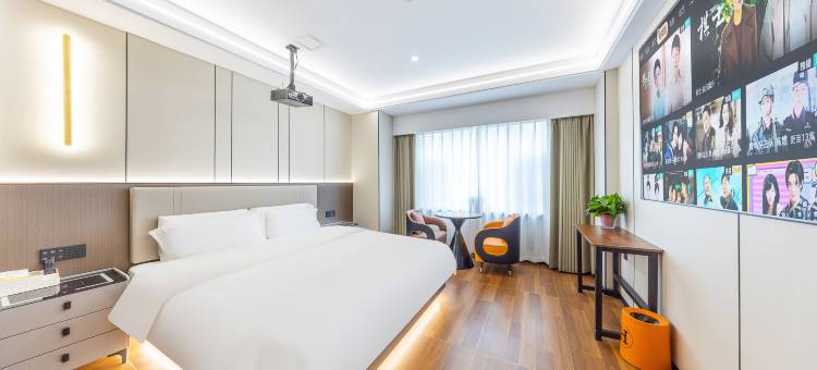 云景智选酒店(西关地铁站D出口张掖路商业街店)图片