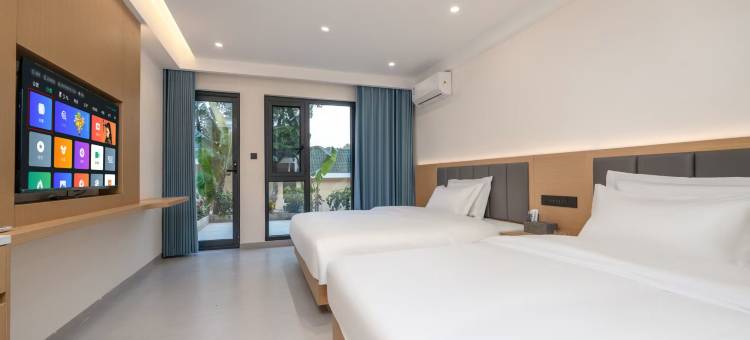 墨江墨之蓝伴山酒店图片