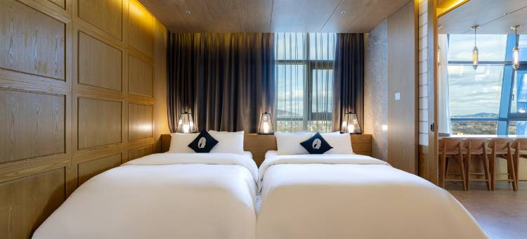 首尔车站德塞纳尔斯酒店(Hotel the Designers Seoul Station)图片