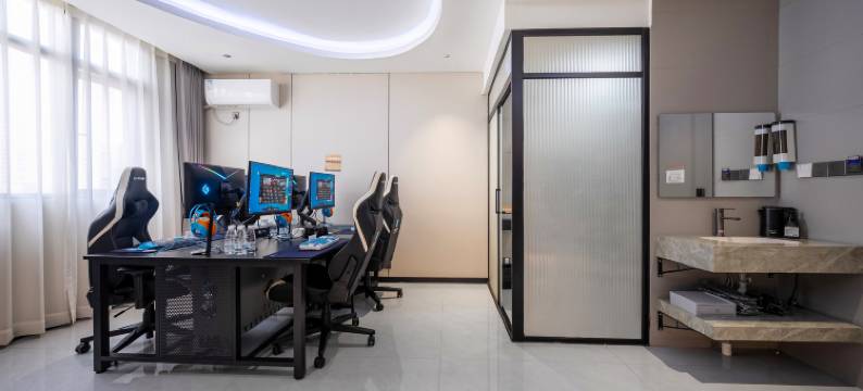 爱电竞酒店(兴仁市人民医院兴仁广场店)图片