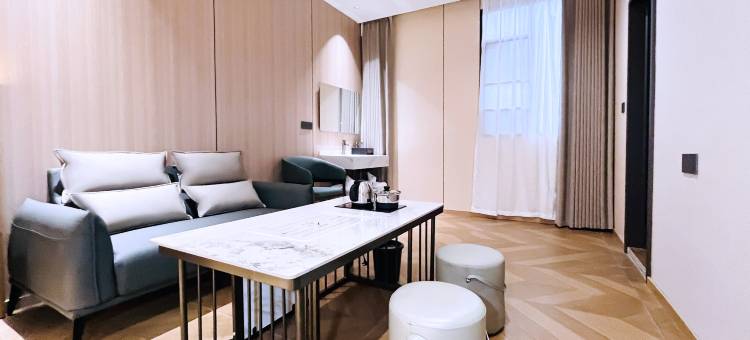 松鼠智慧酒店(佛山千灯湖南桂路地铁站店)图片