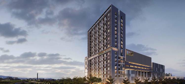 三宝垄皇后城盛捷酒店(Somerset Queen City Semarang)图片