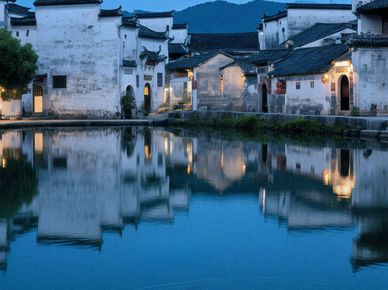 宏村莫名YAJU设计师民宿(宏村风景区店)