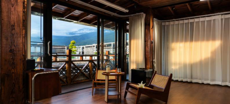 DaLi辰希·景观水池亭苑|设计师轻奢智能美宿(大理古城南门店)图片