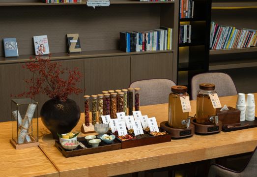 Atour Hotel (Chongqing Nanbin Road Huangguan International River view) Hotel Overview