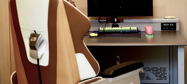 赫朗电竞酒店图片