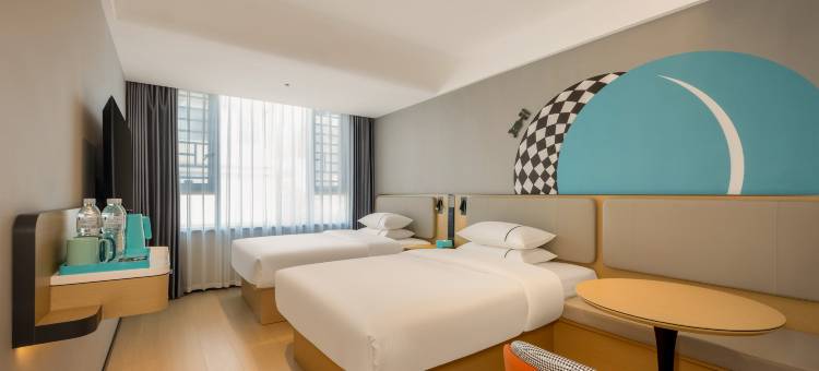 城市便捷酒店(贺州市政广场缤纷环球城店)图片