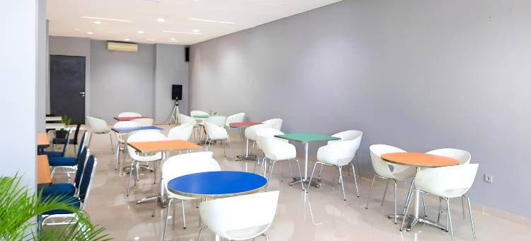 帕纳库康地区艾玛利斯酒店(Amaris Hotel Panakkukang)图片