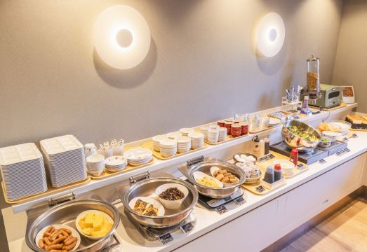 Sotetsu Fresa Inn Yokohama Totsuka Hotel Overview