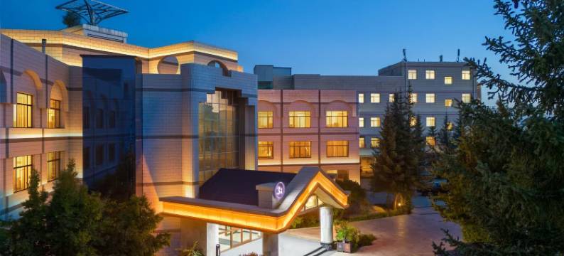 徳令哈海西宾馆(商业步行街河东美食城店)图片