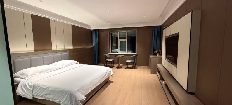 乌兰友智假日宾馆图片