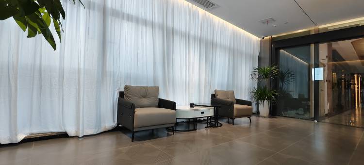 爱电竞酒店(卡子门地铁站店)图片