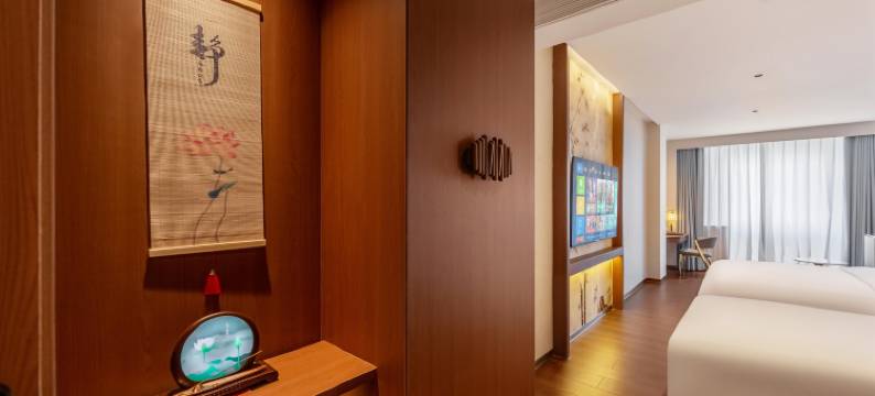 汕头华美达安可酒店(汕头高铁站珠江路美食街店)图片