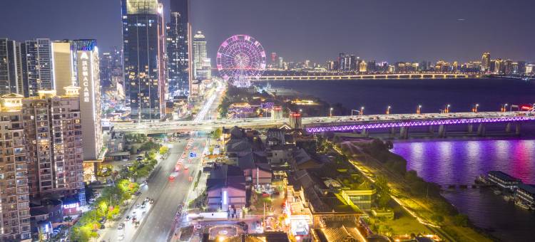 南昌赣江假日酒店(红谷滩摩天轮店)图片