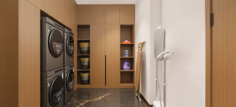 季枫国际酒店(大连西安路商业街香工街地铁站店)图片