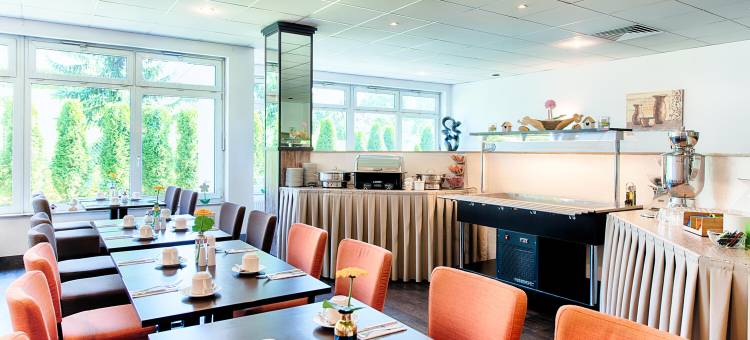 司徒加特楚丰豪仁 ACHAT 酒店(ACHAT Hotel Stuttgart Zuffenhausen)图片