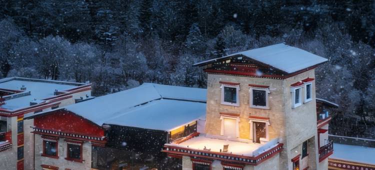 暮山映雪·天空之域ISLAND  VILLAGE(新都桥店)图片