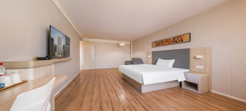 艺选酒店(泰州姜堰汽车站人民南路店)图片