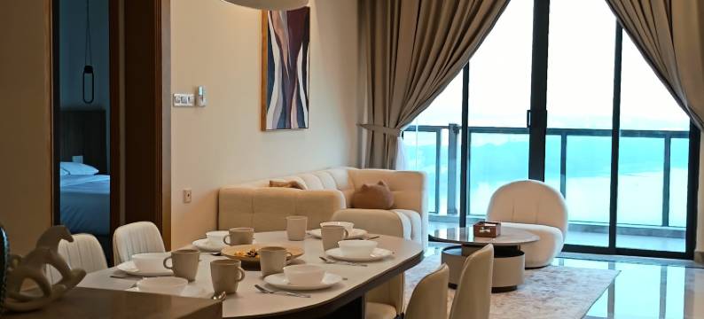 RNF Princess Luxe Royale 3BR 6pax Bathtub图片