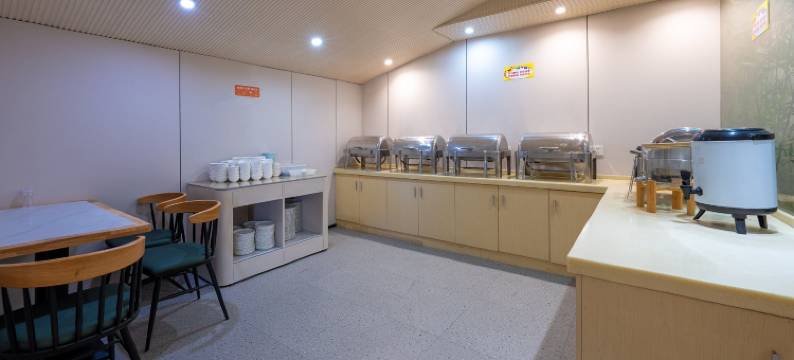 安吉地球村花园酒店(芜园西路店)图片