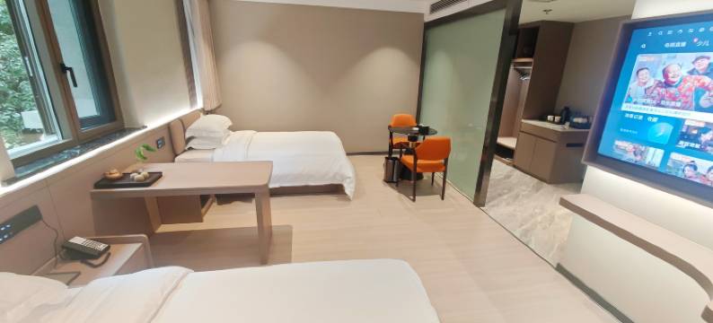 宜兴市云希景湖酒店(团氿风景区店)图片