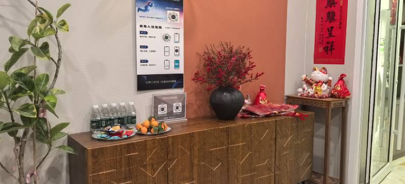 悦见·青梧酒店(凭祥汽车总站美食街店)图片