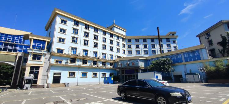 信阳浉河宾馆(西亚和美信阳火车站店)图片