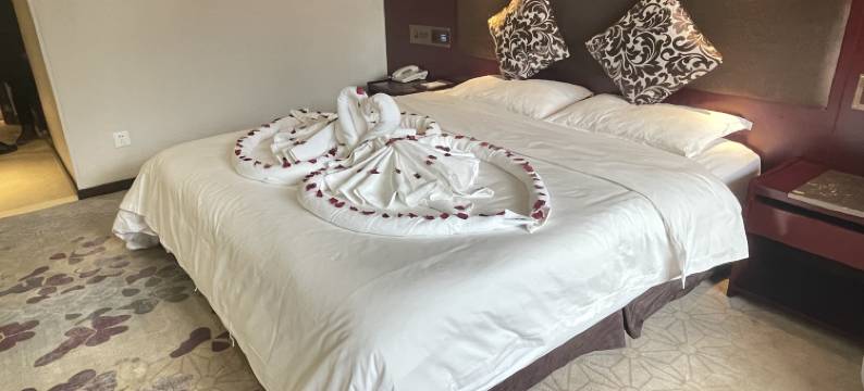 房县天悦温泉酒店图片