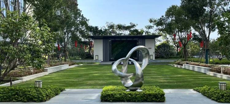 坦克Loft海景公寓(龙光世纪商务中心店)图片