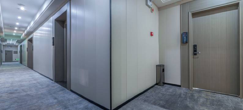 南苑e家酒店(春晓万人沙滩店)图片