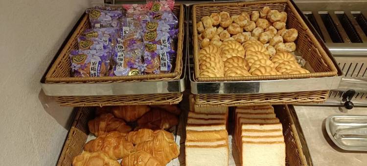 如家精选酒店(青岛八大关太平角公园地铁站店)图片