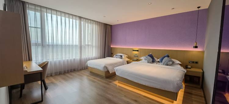 金堂淮口枫领假日酒店图片