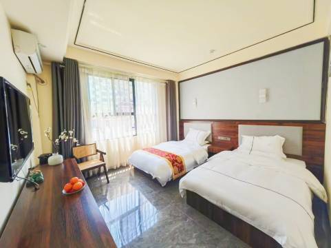 朋来宾馆(福贡怒江店)