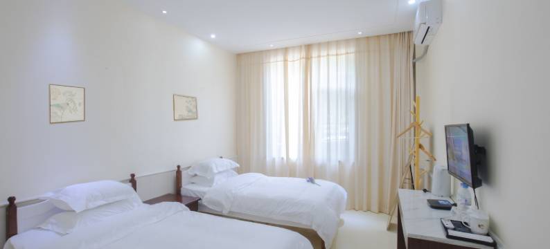 青岛宾临颐舍酒店(石老人海水浴场国际会展中心店)图片