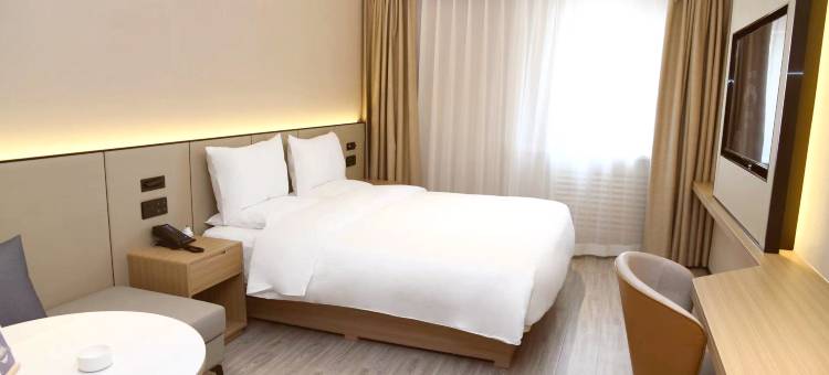 星程酒店(赤峰站东广场店)图片