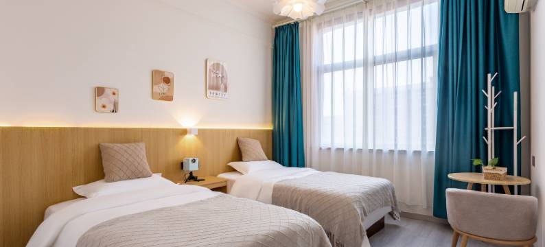 洛阳轩悦假日酒店(小浪底大道店)图片