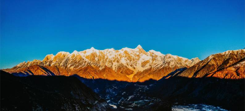 竹外云·莲赞山居(索松店)图片