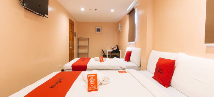 瑞德多兹 @ 罗斯玛丽酒店(RedDoorz @ Hotel Rosemarie)图片