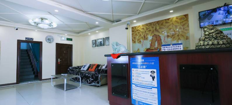 大连青柠宾馆(金州鸿玮澜山轻轨站店)图片