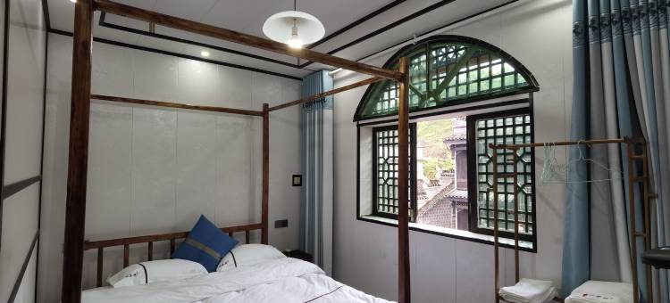 洪茶轩民宿(边城洪安景区店)图片