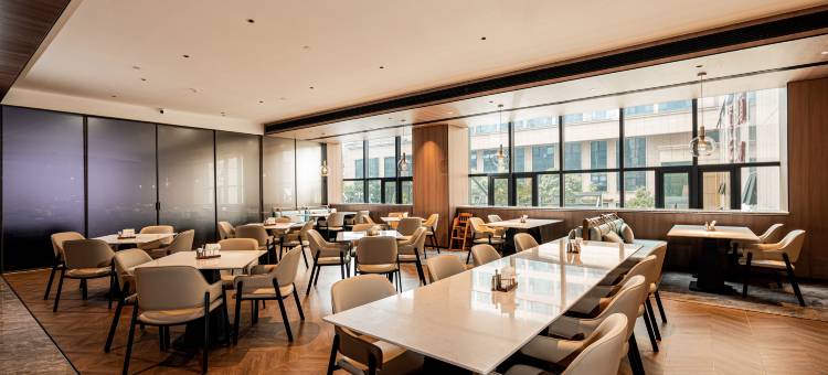 璞伦酒店(绍兴柯桥银泰店)图片